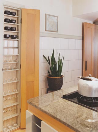 bungalow kitchen